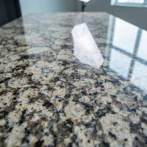 Polished_granite_slab_natural_pa…_202607301128